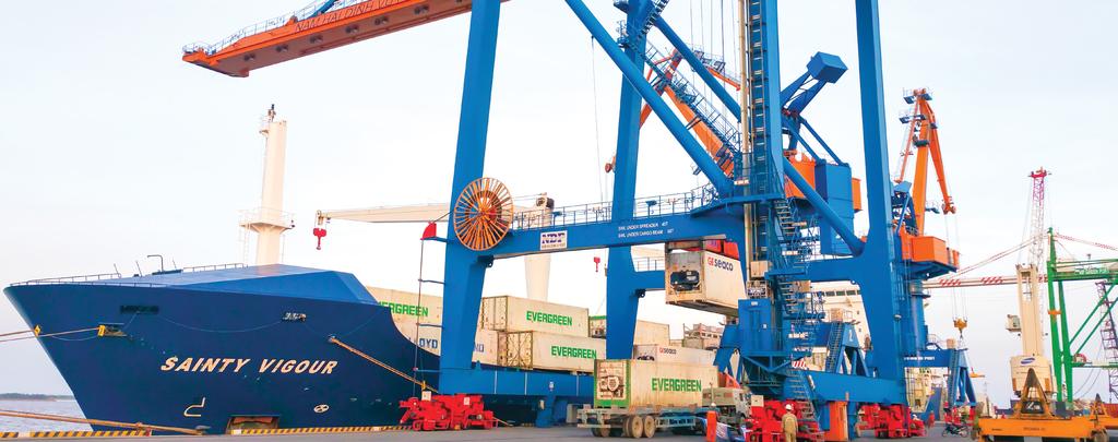 However, thanks to the support and close management of Gemadept Management together with the determination and effort of all staffs, Nam Hai Dinh Vu Port achieved the encouraging business result with
