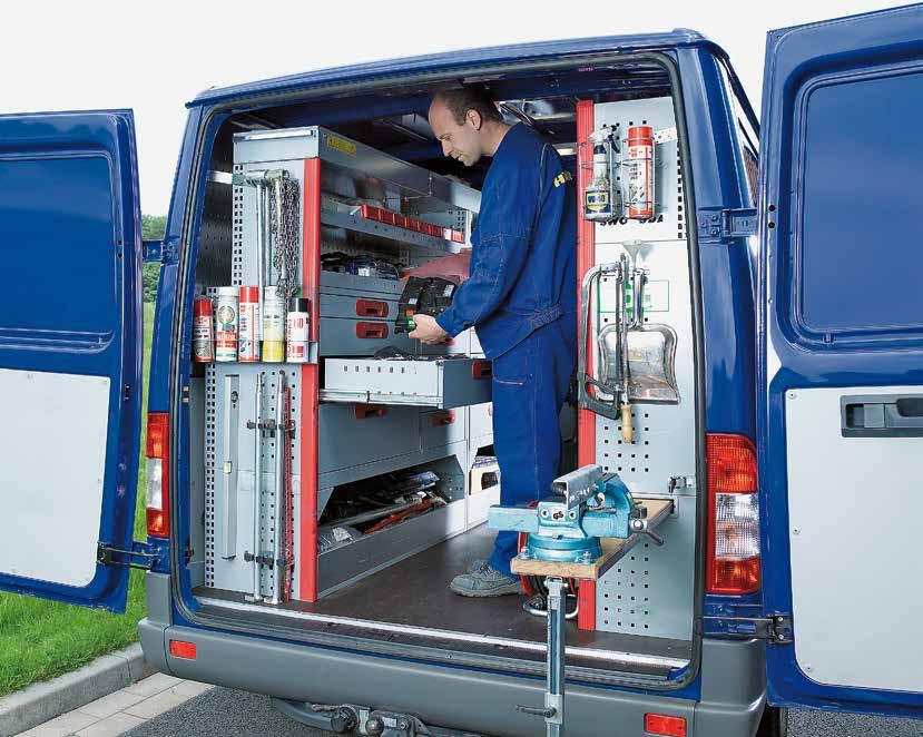 Our experts and operational system Highly qualified service technicians are at your service Quick and