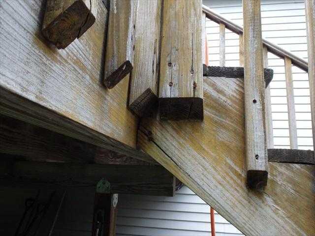 Safety Hazard Stairs: Wood, Stairs do not meet