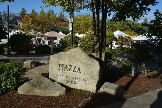 Become a Renton Farmers Market Sponsor! Tuesdays 3-7 p.m. - June through September In the beautiful Piazza Park in downtown Renton We invite you to become a sponsor of the Renton Farmers Market.