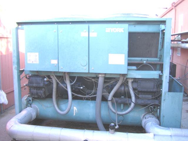 Air-Cooled Reciprocating Compressor Retrofit A County of San Diego East County Family Services facility was served by one 84-ton York air cooled chiller (230 Volt, R-22) with two reciprocating