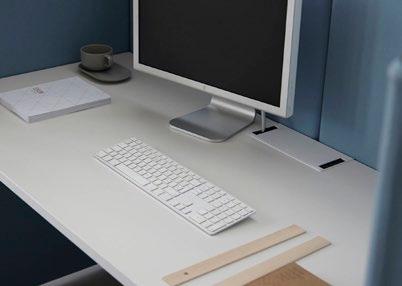 3. WORK DESKS FOR TABLES Melamine of 90 and 120 gr. / M2, on chipboard made from certified PEFC 25 mm thickness.