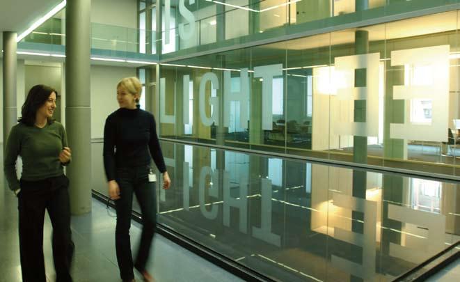 SiPass integrated: freedom of movement in a secure environment SiPass integrated is a powerful and almost infinitely flexible access control system that provides a very high level of security without