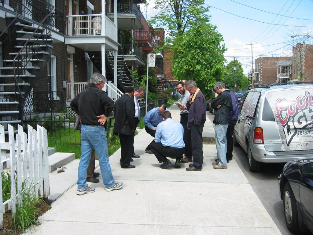 Inspection of 2002 Montreal sidewalks in 2003