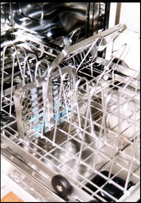 Automatic Cleaning/Disinfection l l l l l l Clean/disinfect pliers immediately after use Caution: danger of foaming Clean/disinfect instruments only at