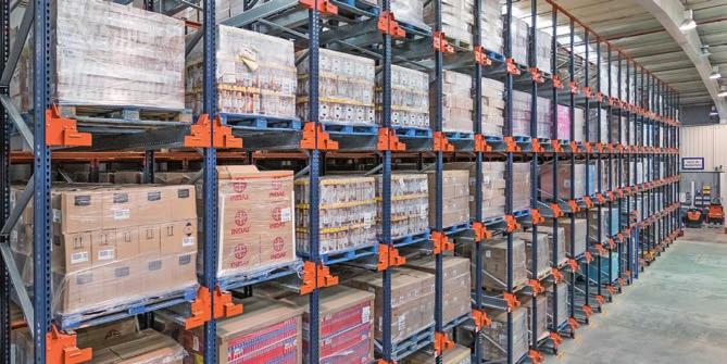 Semi-automated storage with Pallet Shuttle Distribution possibilities In general, the Pallet Shuttle system noticeably increases warehouse productivity when working with incoming and outgoing goods