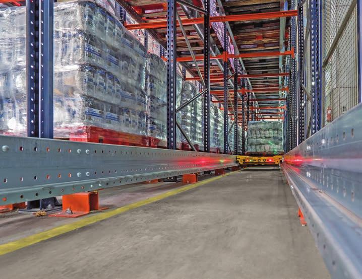 The development of high-density storage systems: higher capacity, speed and performance The Pallet Shuttle is a semi-automated or automated high-density storage system in which a shuttle with an