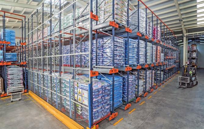 Semi-automated storage with Pallet Shuttle Load management systems Semi-automated installations with Pallet Shuttle allow