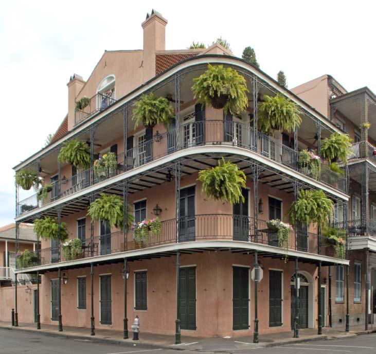 Architectural Elements & Projections Throughout the Vieux Carré, the rhythm of the streetscapes is highlighted by the projection of balconies, galleries, porches and roof overhangs that relieve