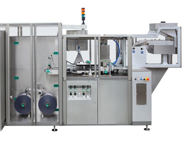 Compactness and ergonomics Forming station separated from the feeding station to reduce footprint Forming driven by servo motors Double forming reels