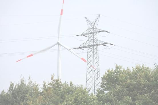 [GWh] German RE Policies - Electricity Development of electricity generation from renewable energy sources in Germany since 1990 140,000 120,000 Hydropower Biomass * Wind energy Photovoltaics EEG: