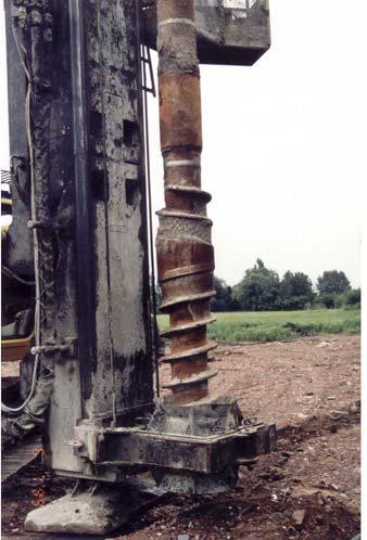 This control of the rate of penetration will avoid decompression of the ground, loosening of the in-situ soil, and ground subsidence.