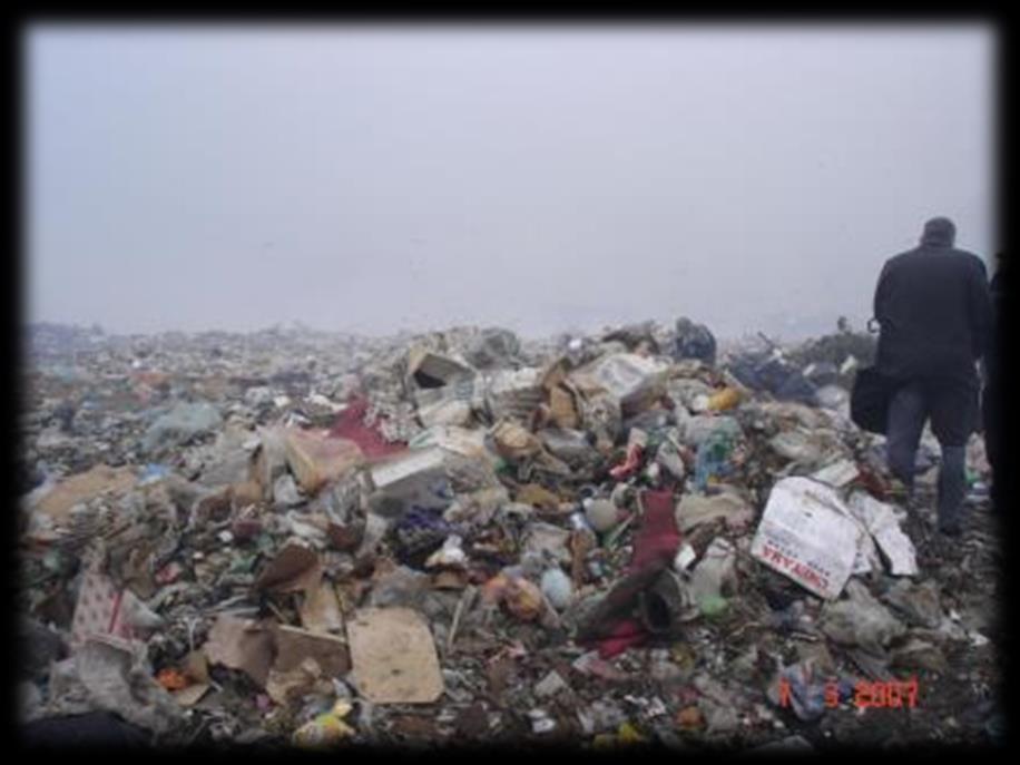 Initial situation Baku / Balakhani Landfill in 2006-2007 An environmental problem