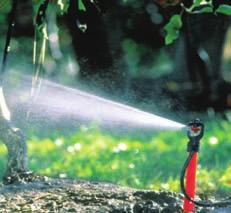Irrigation of Apples Ease of mounting, high uniformity, and reliability are features that make Rotators very attractive cooling sprinklers.