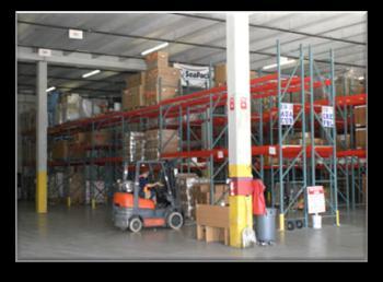 They facilitate the weekly shipment of dry and refrigerated FCL and LCL cargo, machinery and