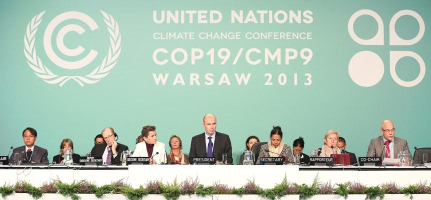 The past from 1979 to 2012 1979 1992 1997 Nov/2001 Nov/2004 Nov/2005 2012 1 st World UN-FCCC Climate 195 countries Conference, CDM idea the issue Kyoto
