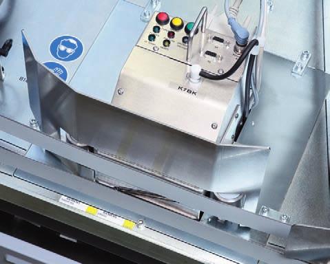 Feeding The high-performance feeder module supplies the machine with a stream of singulated mail pieces.