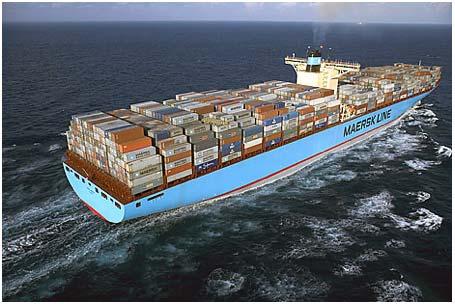 4.2.1 Trends in Individual Ship Classes 4.2.1.1 Container ships The EMMA MÆRSK (Figure 4-6) is currently the world s largest container vessel, measuring 397 meters long, 56 meters wide, a draft of 15.