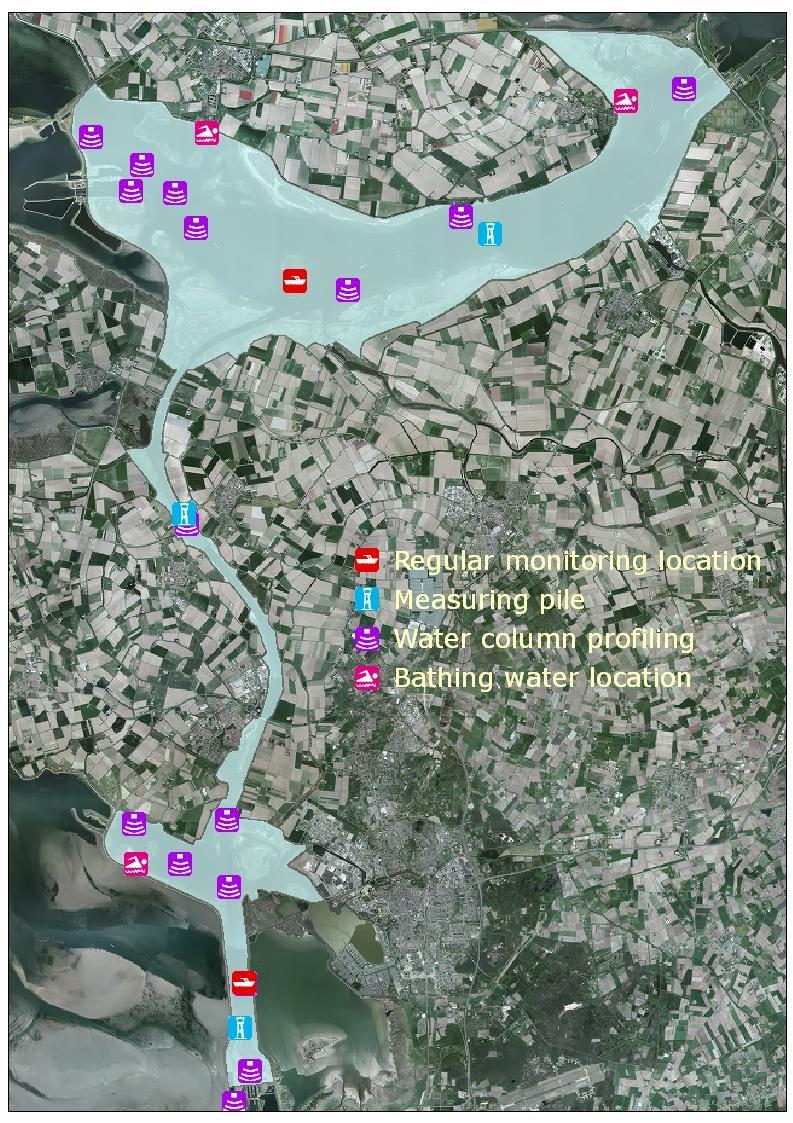Lake Volkerak/Zoommeer (actual situation) The actual monitoring network Regular monitoring locations 2 locations by ship Monthly frequency In situ sampling and measurements Measuring poles 3