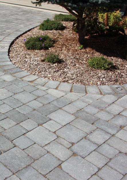 A MESSAGE TO OUR CUSTOMERS Brown s Concrete understands the importance of an outdoor living space.