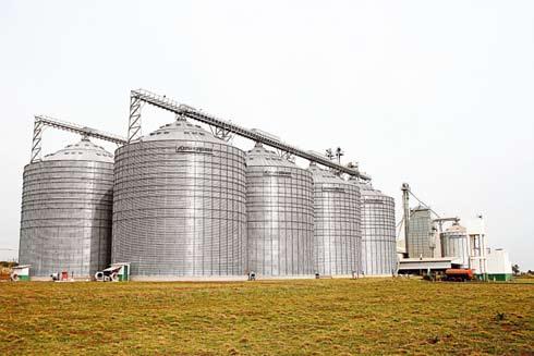 Designed to guarantee an efficient and safe storage, Kepler Weber silos are manufactured with the most modern production processes, with high standardization levels and full quality guarantee.