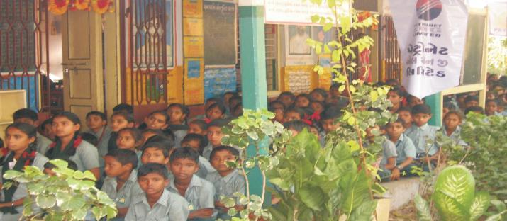 CSR PARTNERING WITH COMMUNITY DAHEJ Participative community development programmes with State Govt in Luvara & Lakhigam villages Health & Sanitation Potable drinking
