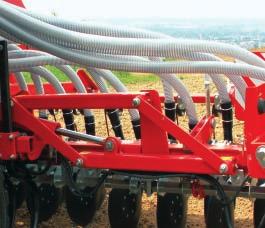 The placement of gravitational centre near the tractor is its main advantage, as it reduces requirements for the performance