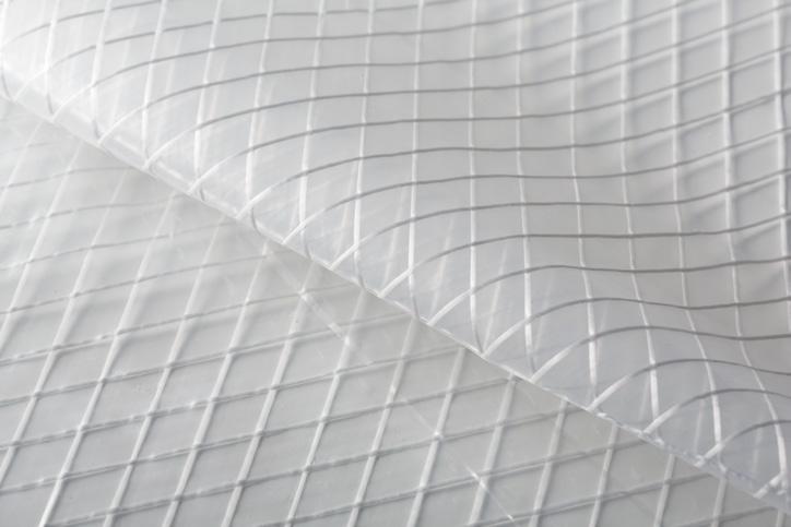 SHEETING & SCAFFOLD WRAP D12/Strong Wrap: Fire Retardant Scaffold Wrap f Scrim-Reinforced Low Density Polyethylene f Fabric Weight Including Reinforced Bands: 250 GSM f Reinforced