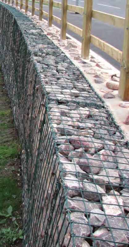 3. Gabion specifications and detailing 20 3.1 Introduction Overview It is important to ensure that the correct specification is used for the gabions / mattresses.