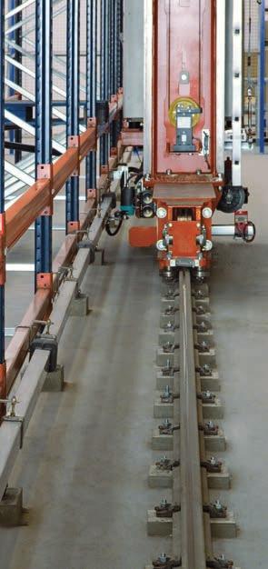 AISLE EQUIPMENT The aisle equipment is made up of a bottom rail, a top guide rail, safety equipment, electrical supply, data transmission and systems for