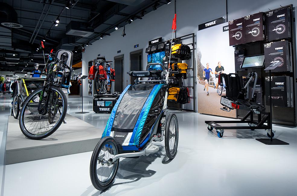 2 A New Distribution Strategy Implemented from 2010 A Structured Go-To-Market Approach Creating a Global Thule Retail Presence Category Captaincy Approach with Key Retail Chains Thule Retail Partner