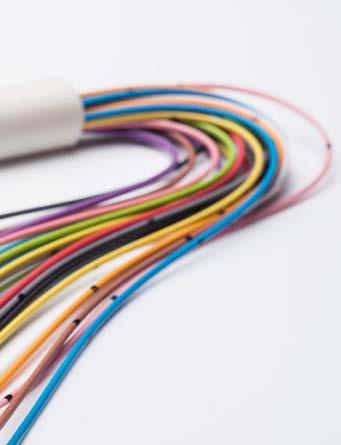 Tight and semi-tight buffer cables 1 Optical fiber (OF) for data transfer 2 VESTAMID / VESTODUR (Semi) Tight secondary/inner coating 1 2 3 4 3 Aramid yarns Keeps tensile load away form OF 4 Outer