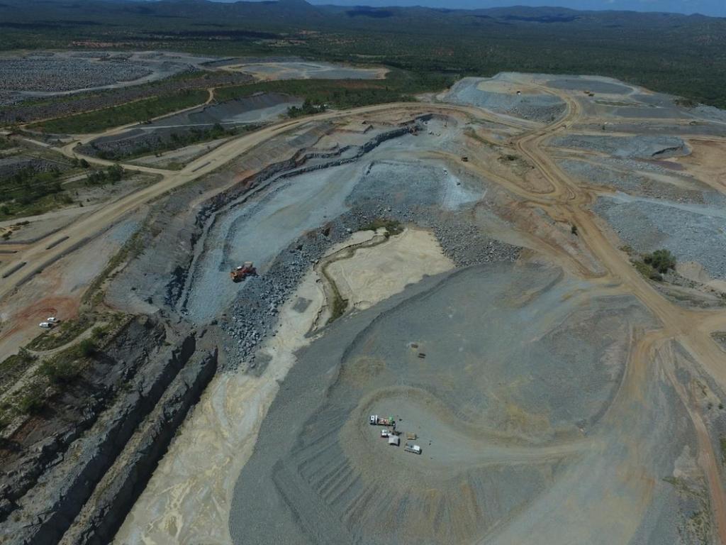 Figure 5: Open Pit mining at Nolans East Health & Safety The Ravenswood operation had a single lost time injury during the quarter.