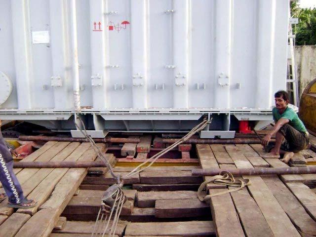 Steel rollers placed under the Transformer