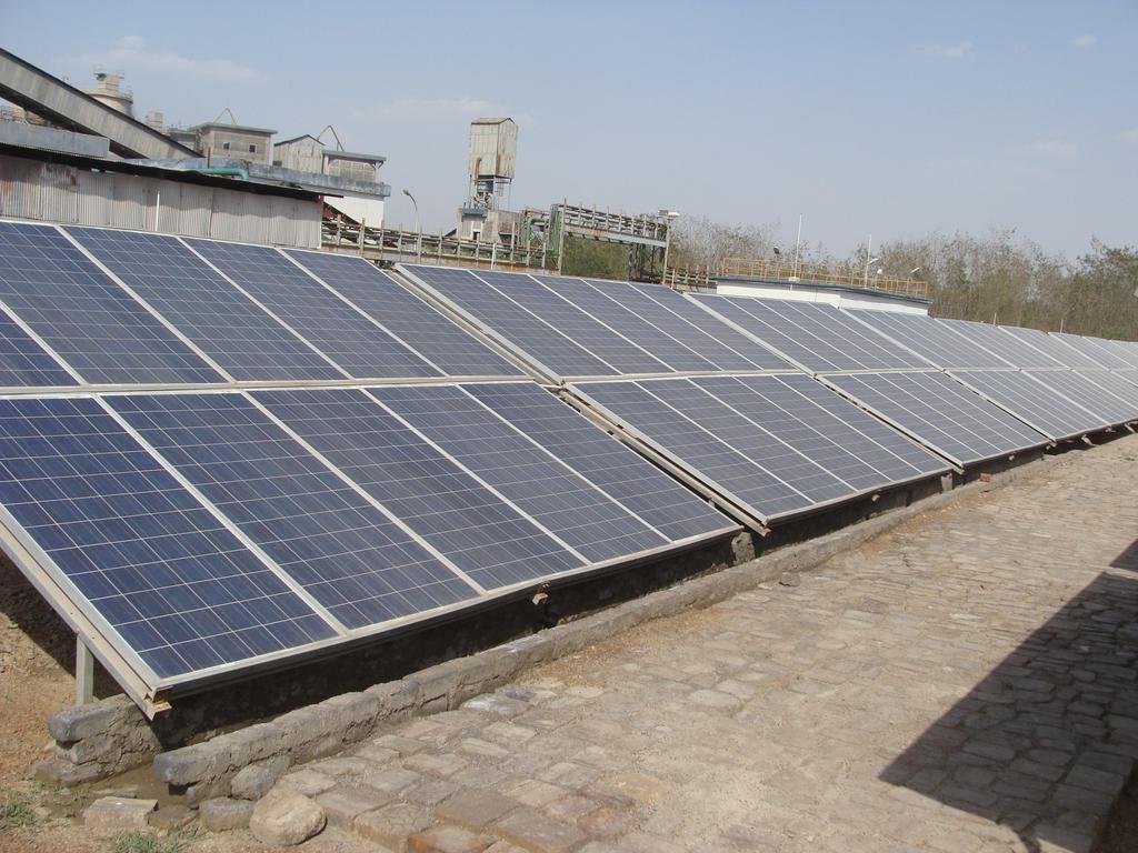 AMBUJA CEMENTS LIMITED Page 16 of Solar Power Plant M/s ACL had ensured zero discharge of water from the