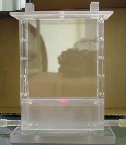 Now Acrylic box with powder circulation in water Use of a new