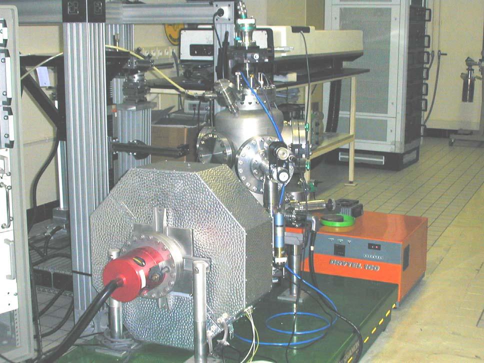 Experimental: pulsed laser deposition set-up Laser