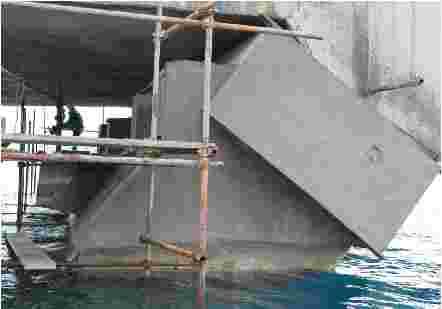 5 Repair mortar on the side surface In submerged zone, at the structure surface several reference electrodes and disc anodes were installed, for which a diver was engaged.