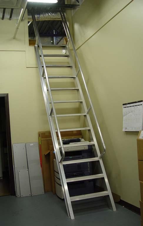Walk-thru Ships Ladders This option is used when the