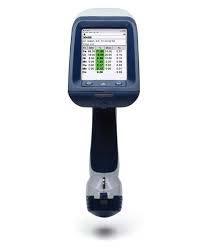 S1 TITAN Key Features Ultimate portability, measure samples anywhere Multipurpose instrument for coatings,