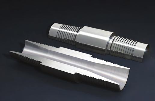 The localized friction in connections and tubing of the conventional sucker rods produces important increases in operating costs due to failures in production pipes.