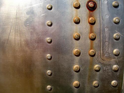 Several aluminum alloys that are used for rivets exhibit this behavior.