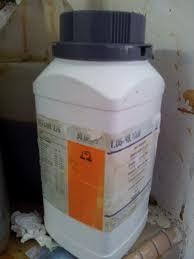 14 For alkali solution, sodium hydroxide (NaOH) is very suitable for to do the analysis.