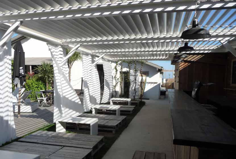 Custom-designed pergolas More than 500 Qualicoat and Qualimarine standard colors are available (RAL range and textured paints) Can be integrated