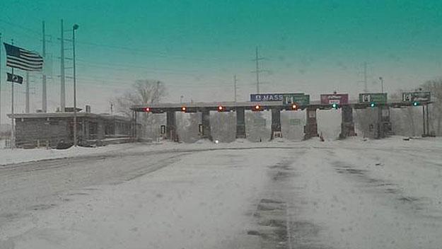 Roadside Facility Heating/Cooling Tollbooths and toll plazas Vehicles approach toll plazas at a high rate of speed and decelerate quickly This can be dangerous during winter weather for both