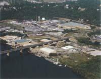 8 Miles Port of Guntersville (ACBL) Bulk Handling Terminal Guntersville, AL - Phone: (256) 582-3297 Facilities: Dock, mooring cells, mobile crane, clam buckets, magnet, and outdoor storage area.