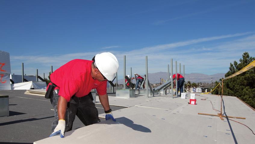 When foot traffic on the roof is heavy, mineral wood boards run the risk of being crushed or, in case of plastic foam insulations, the adhesion of the facer to the foam can be affected.
