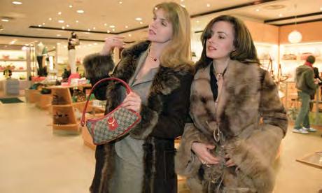 They prefer Duty Free shops 77% Of the airport shopping done by Russian travellers takes place on the return trip Vs.