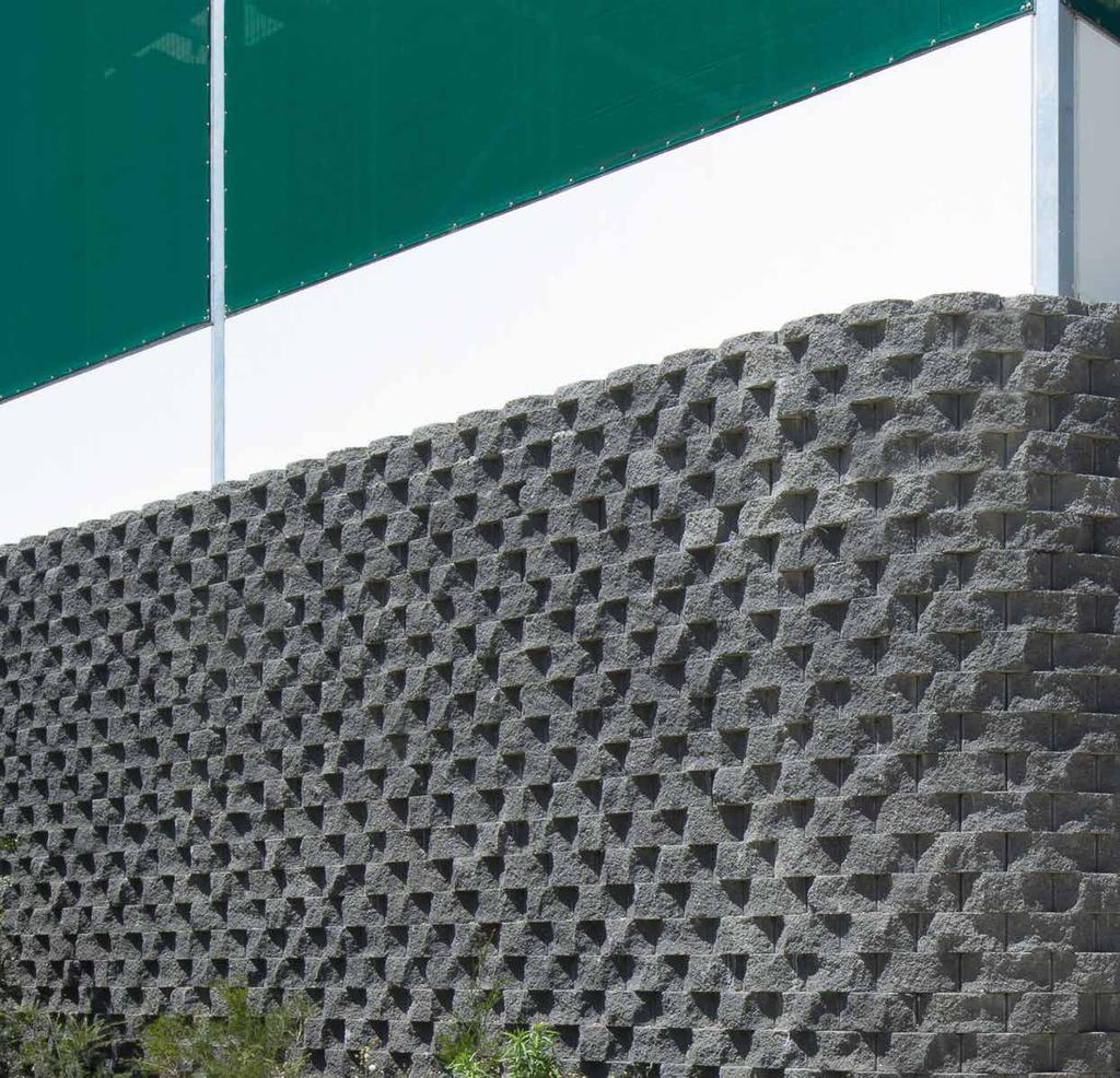 AUSTRAL MASONRY KEYSTONE Engineered perfection The Keystone retaining wall system is robust and strong, and available in standard and flushface finishes.