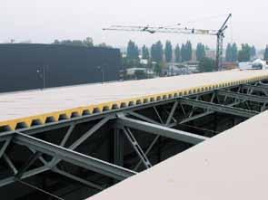 Key Features X-dek TM is a frame-to-frame insulated structural roof deck Key features include: Structural & Design Up to 6 metre spanning capability. Suitable for flat roof applications.